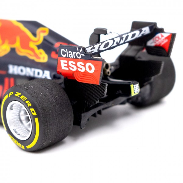 Cette miniature de la Red Bull RB16B coûte 10 000 €