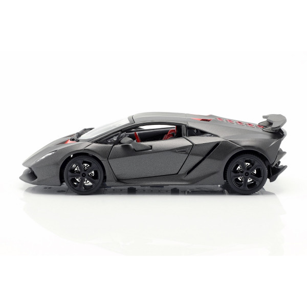 Lamborghini Sesto Elemento grau metallic 1:24